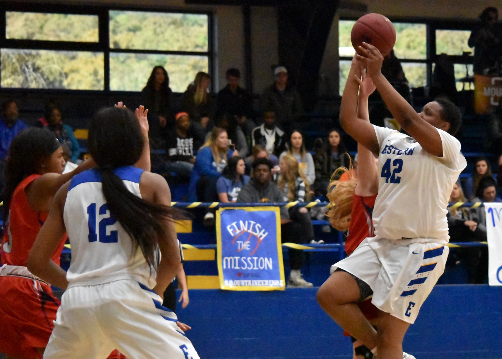 2018-19 Women's Basketball