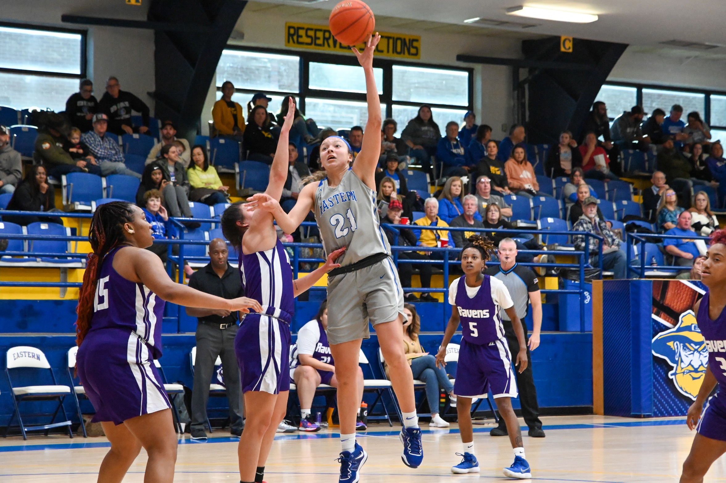 2022-23 Women's Basketball Photos