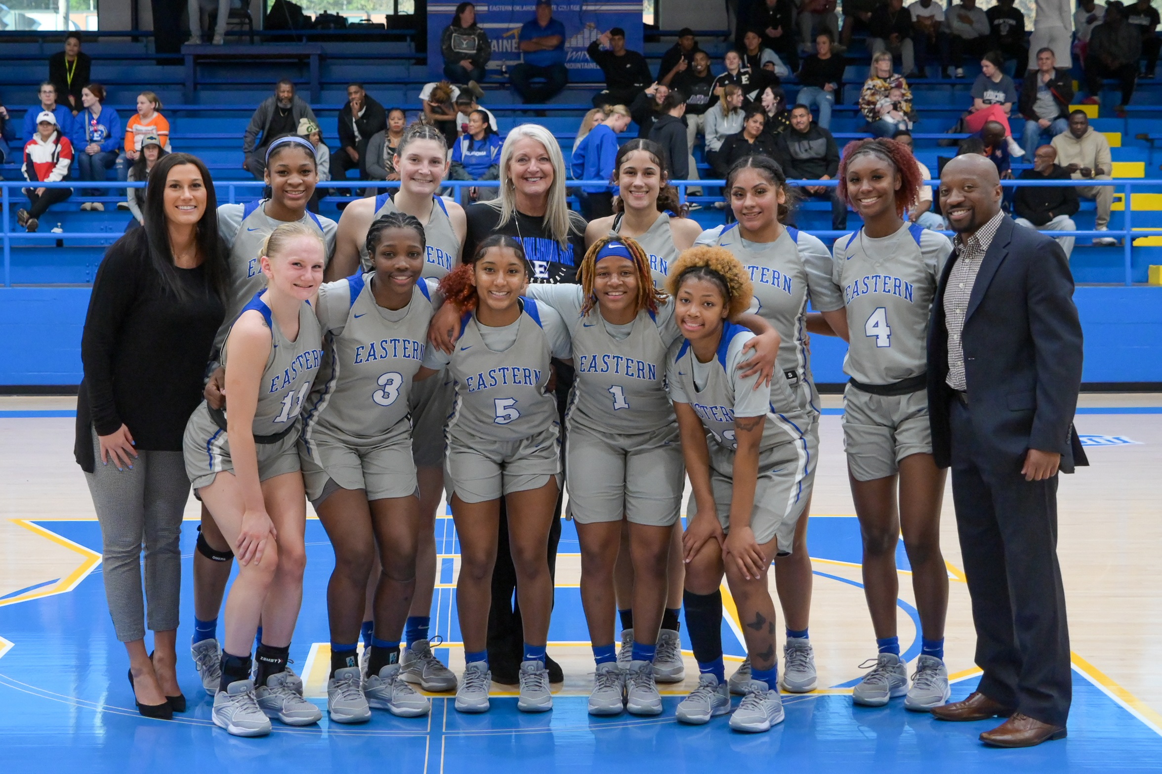 2023-24 Women's Basketball Photos