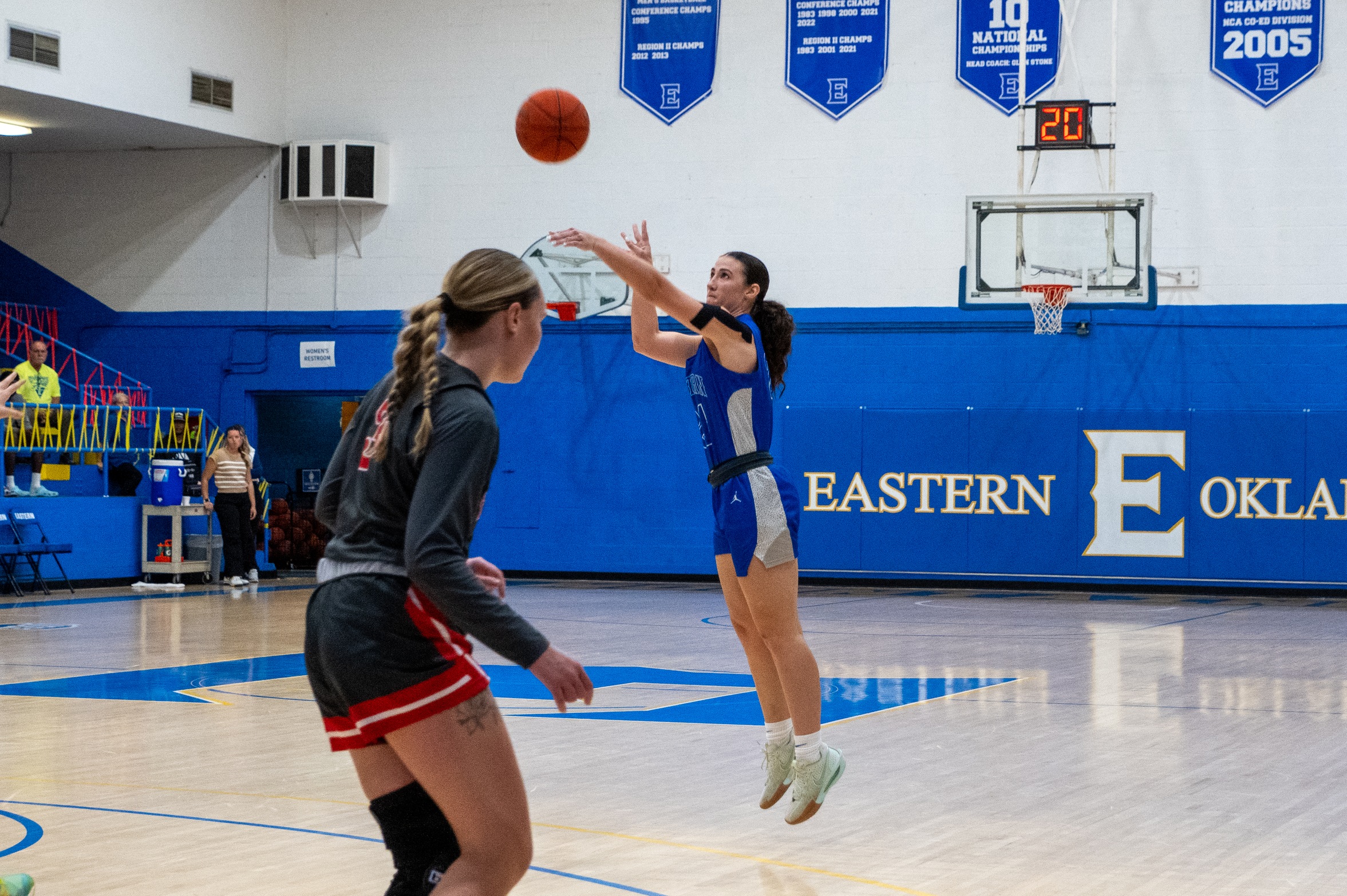 Lady Mountaineers Power Past UA Cossatot, 102&ndash;68